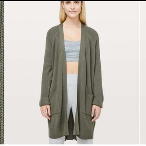 Lululemon Still at ease wrap Cardigan size 10
